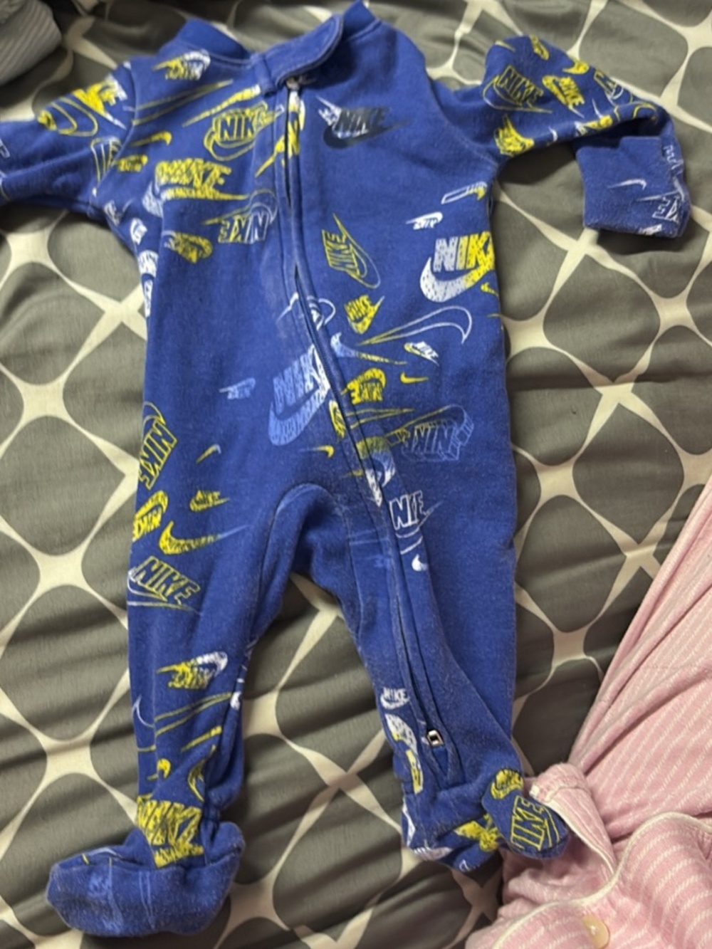 Baby sleepwear